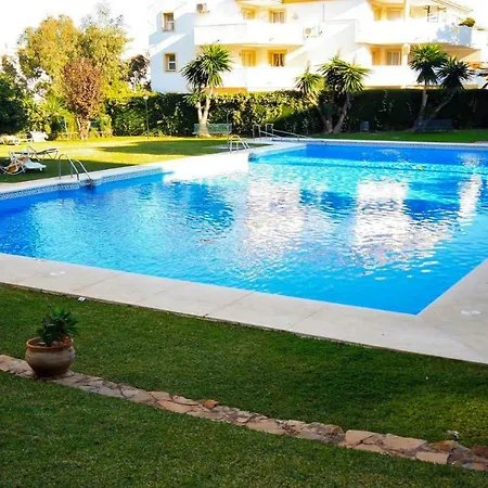 Apartment Rincon Del Mar - Spacious 3 Bedroom With Partial Sea Views Close To Bars And Restaurants -withing Walking Distance To The Beach Of Calahonda - Costa Del Sol *